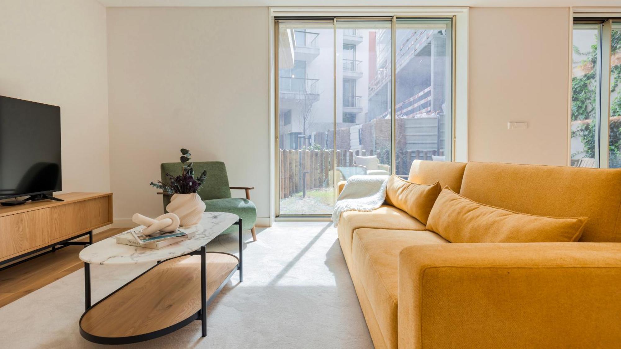 Apartamento Jardins Da Gloria Charming Living By Lovelystay